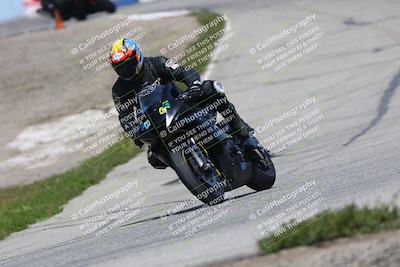 media/Mar-22-2025-TrackDaz (Sat) [[0456df0c41]]/Group B/Session 3 (Outside Grapevine)/